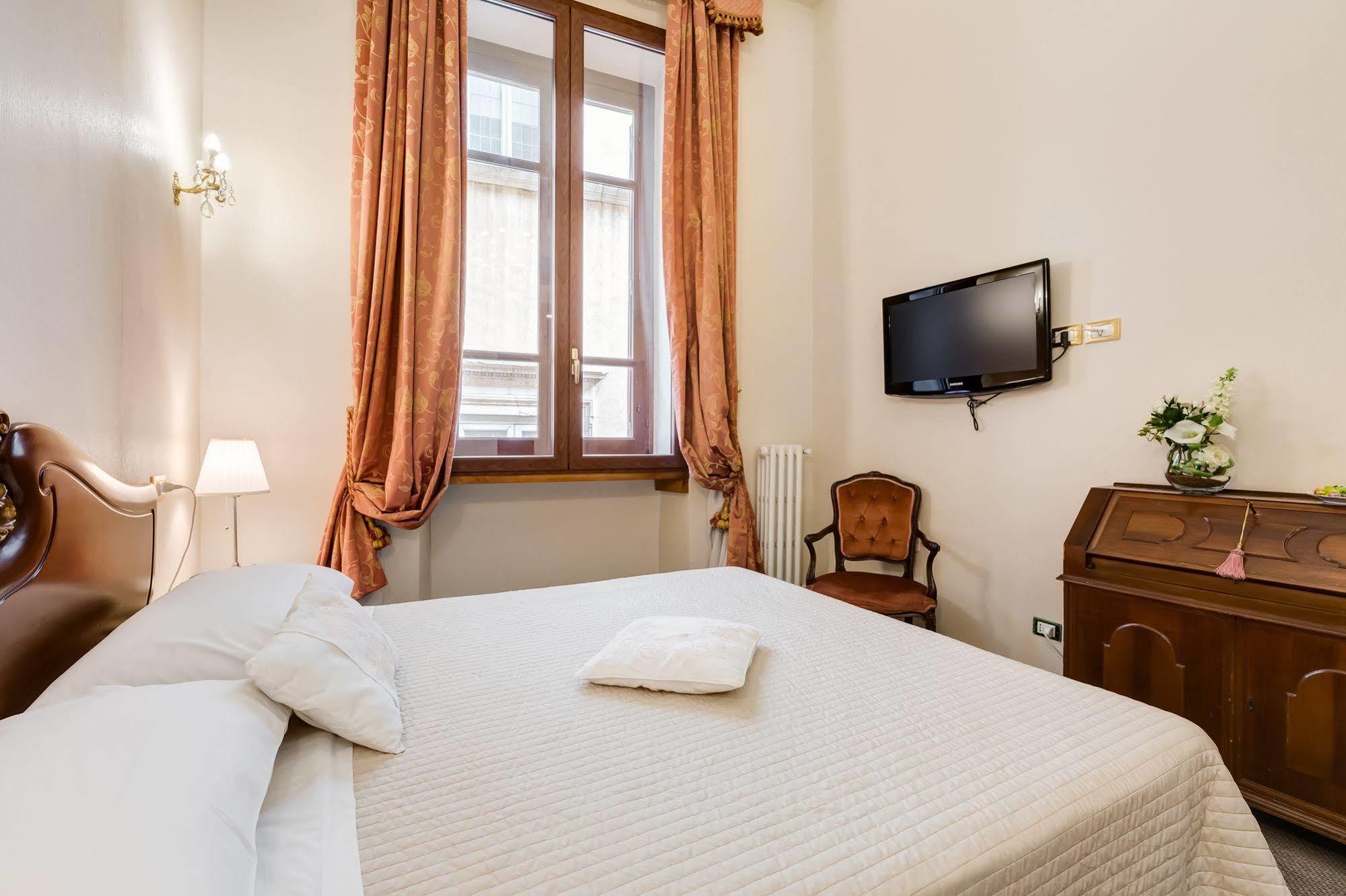 Affreschi Su Luxury 2* Roma