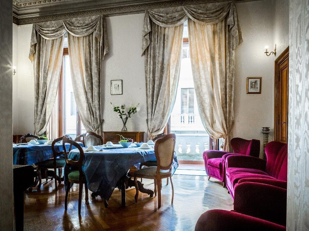 Acomodação com café da manhã  Affreschi Su Luxury